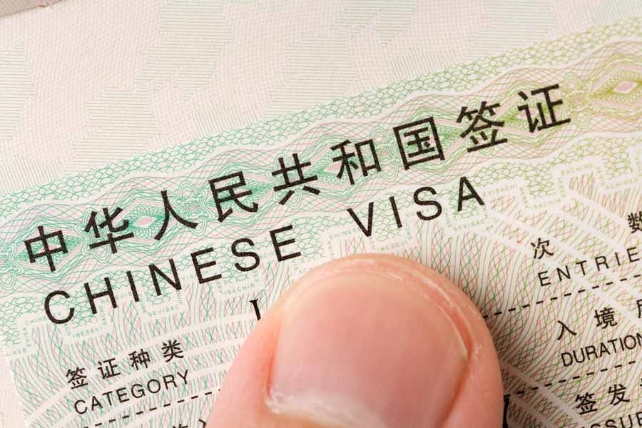 Sangat disesalkan bahwa China secara sepihak mengambil tindakan penangguhan visa karena alasan selain langkah-langkah untuk virus corona, katanya